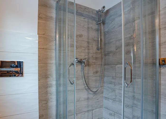 Tylko Tu シャレー シクラルスカ・ポレンバ